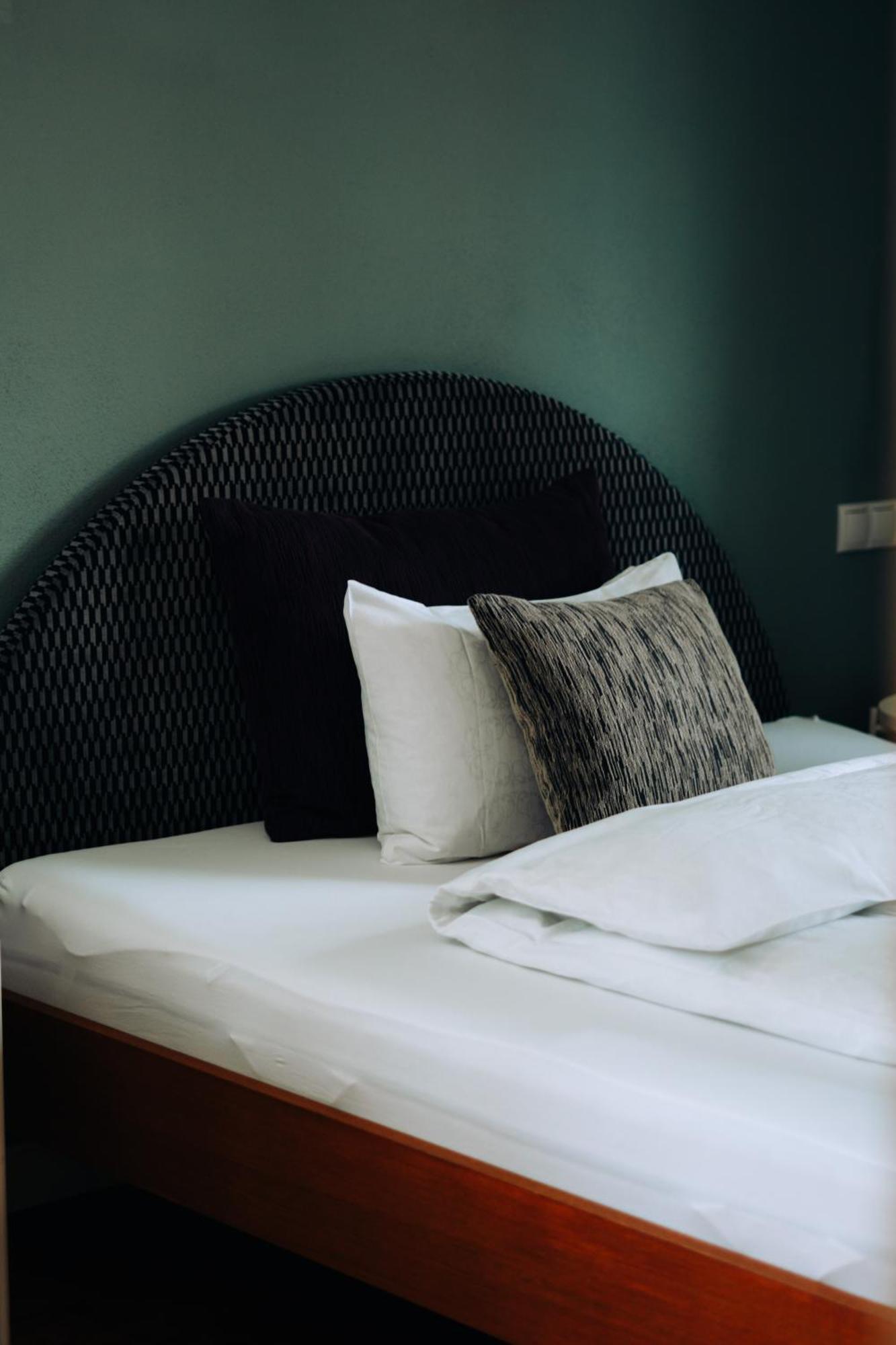 Molo Rouge - Boutiquehotel & Cafe Вунзідель Екстер'єр фото